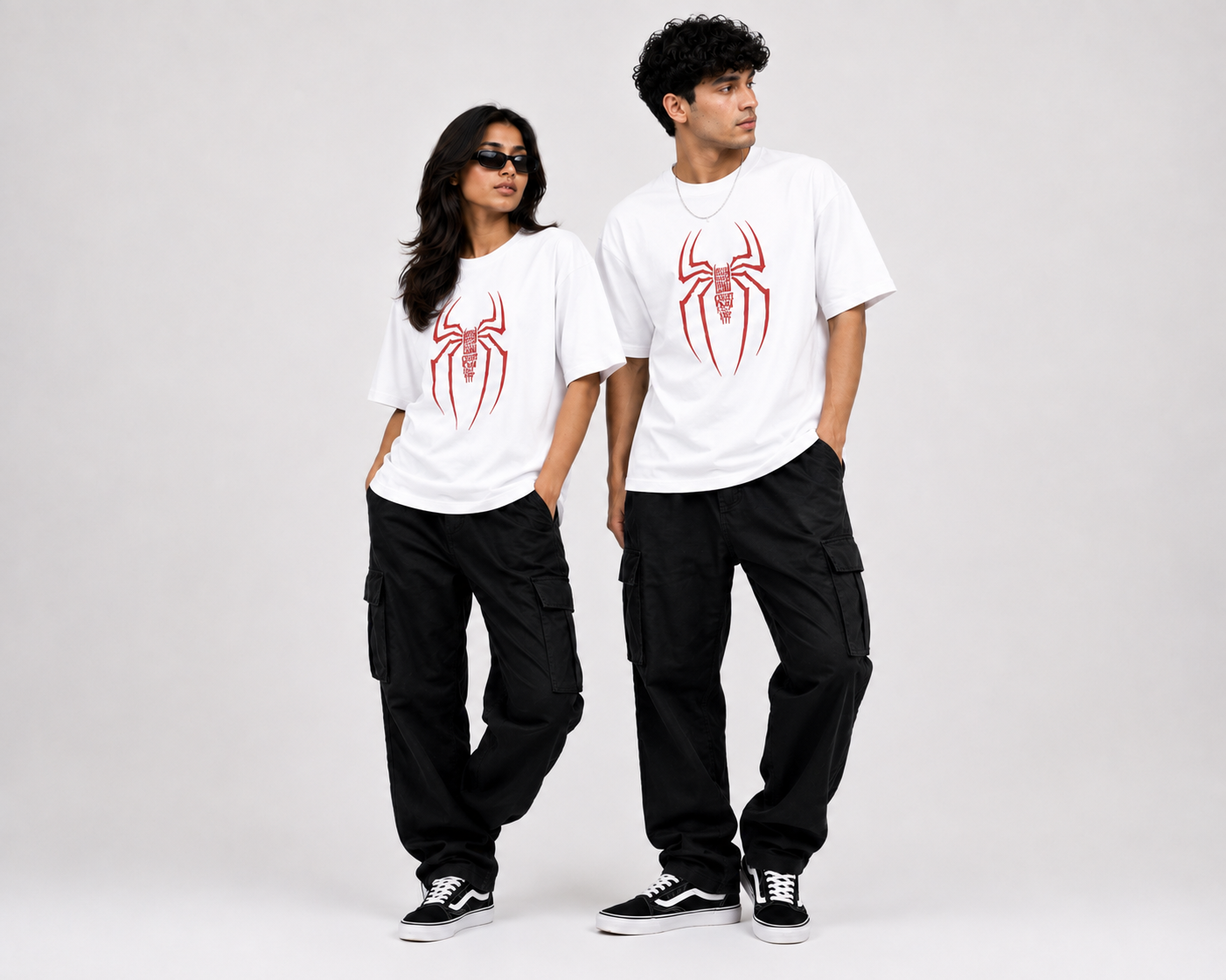 Make a bold statement with this premium Spider Graphic Oversized T-Shirt, designed for those who love modern streetwear and standout fashion.