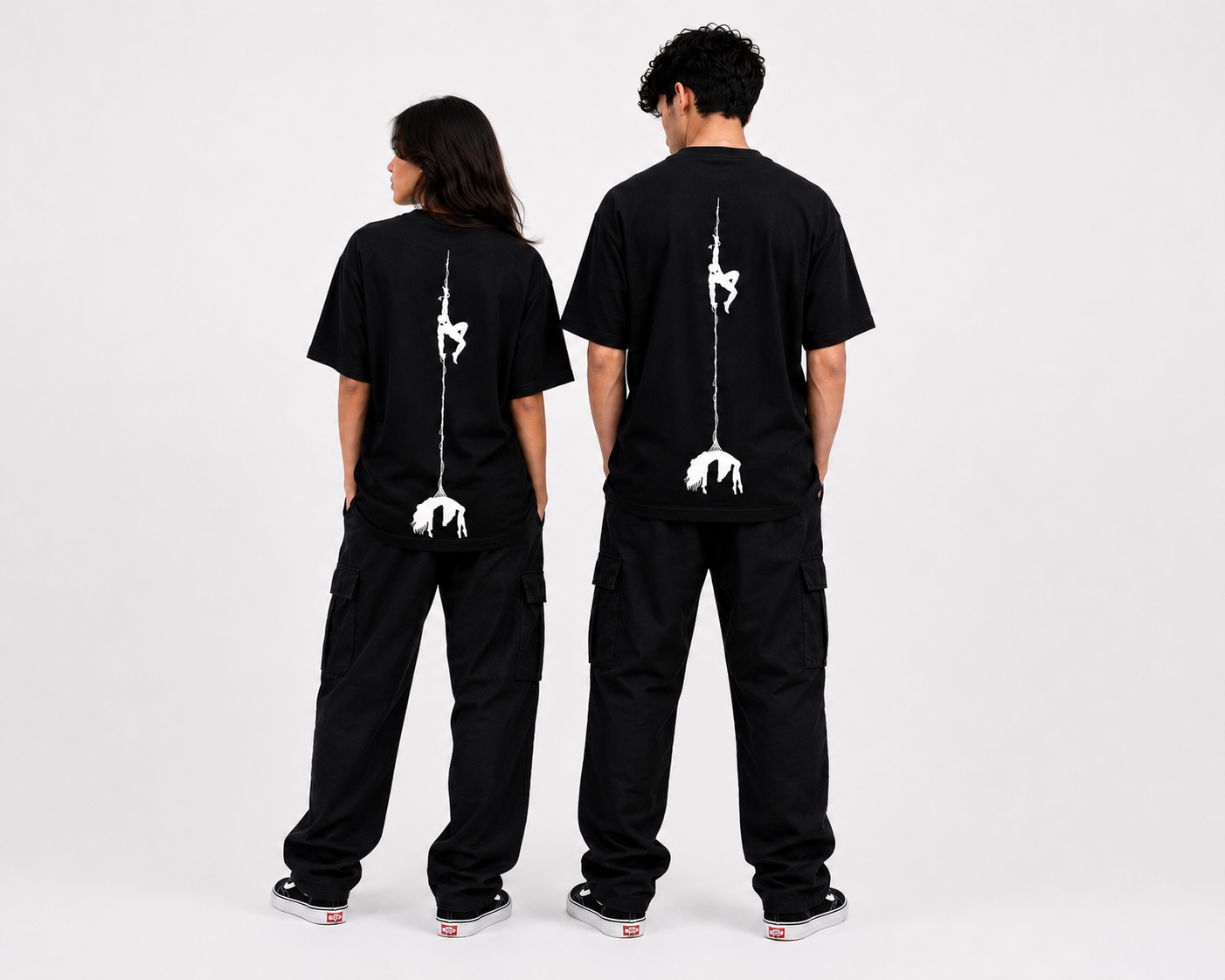 Make a bold statement with this premium Spider Graphic Oversized T-Shirt, designed for those who love modern streetwear and standout fashion.
